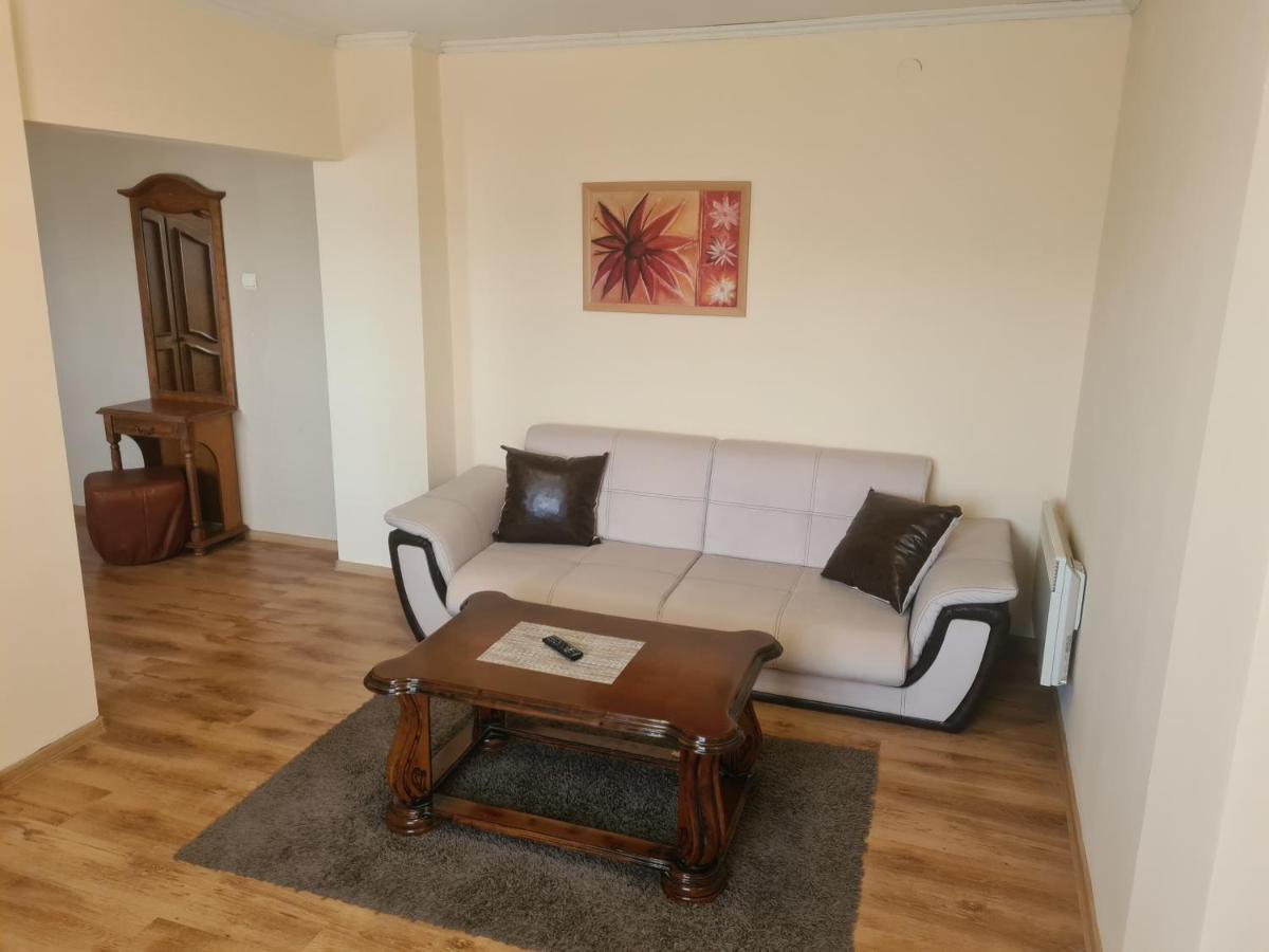 Hotel Complex Brashlyan Tryavna Exterior foto